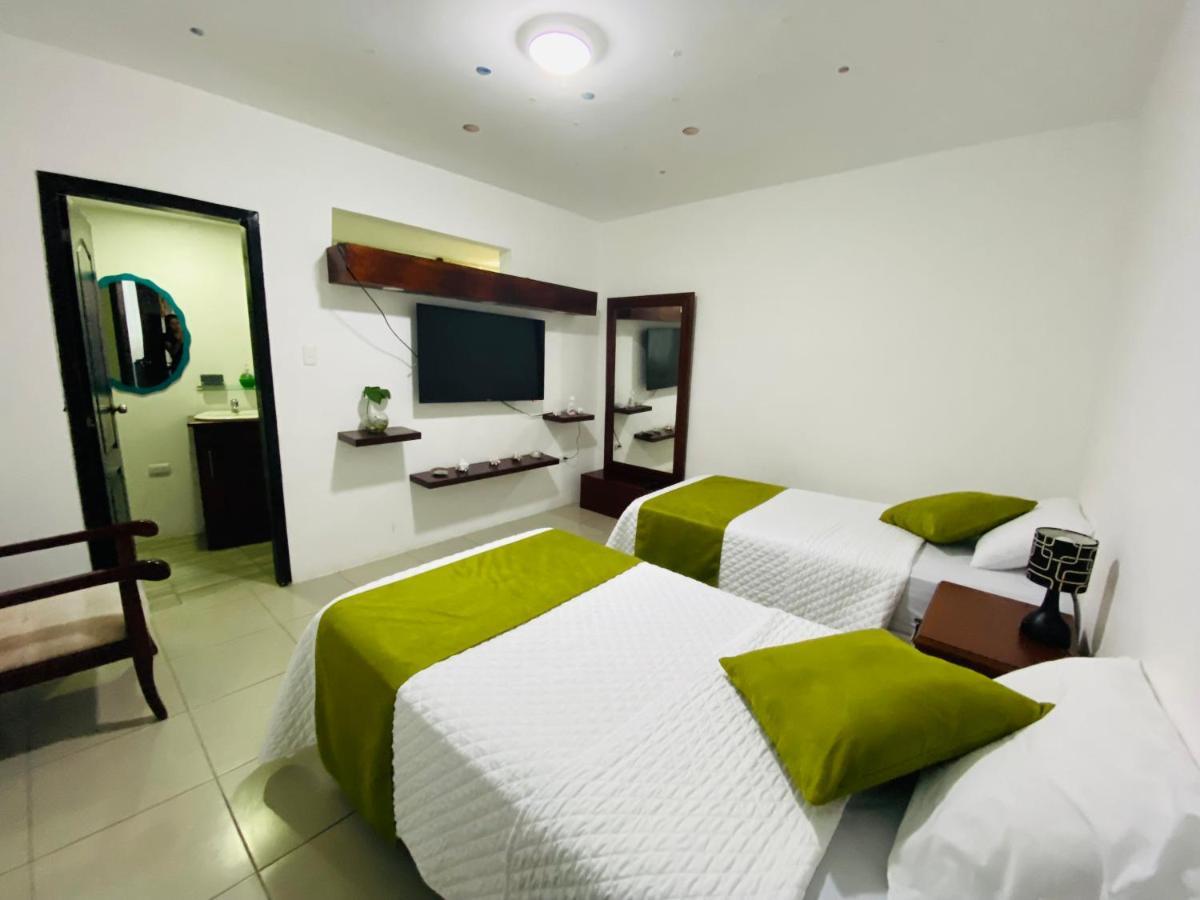 Carpao Lodging Galapagos Puerto Ayora  Buitenkant foto