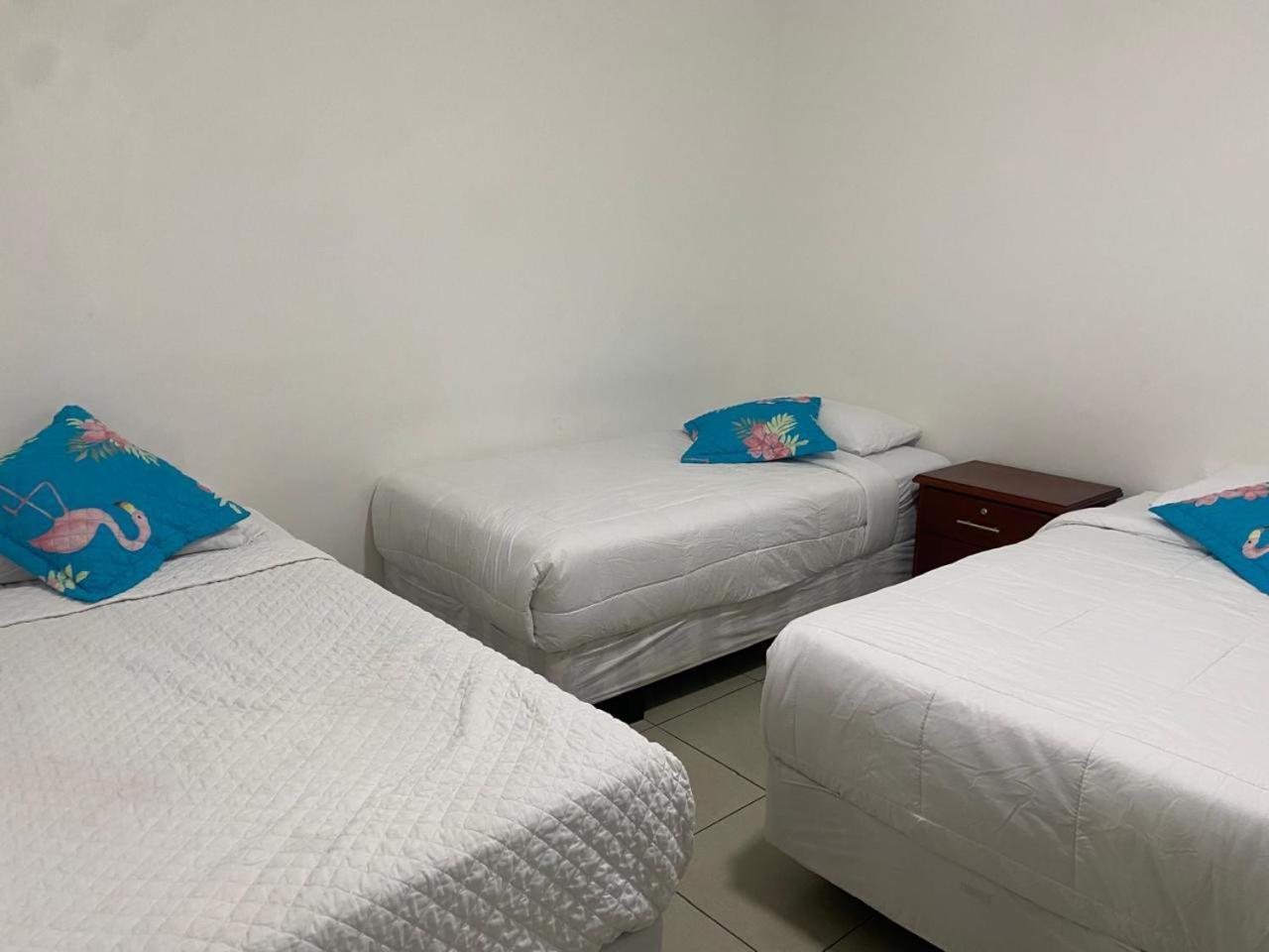 Carpao Lodging Galapagos Puerto Ayora  Buitenkant foto